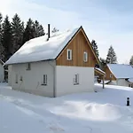 別荘 Lakeside Village 39 By Interhome *